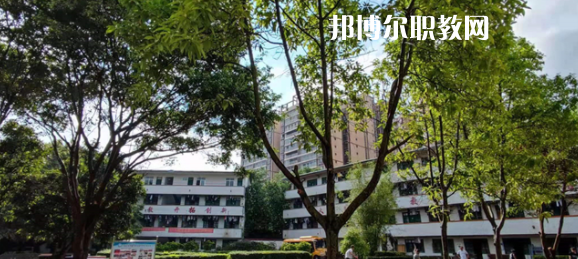 廣西玉林市現(xiàn)代職業(yè)技術(shù)學(xué)校2022年報(bào)名條件、招生要求、招生對(duì)象