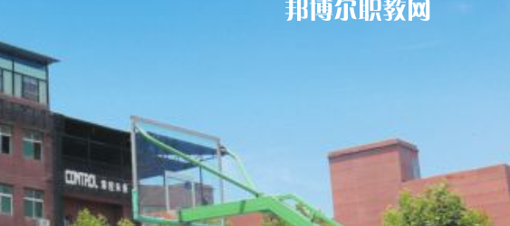 西安商貿(mào)科技技術(shù)學(xué)校2023年學(xué)費、收費多少