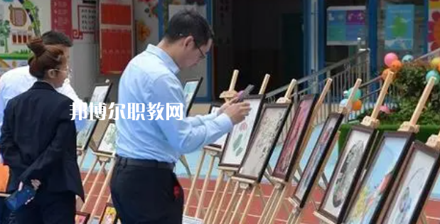汶川縣特殊教育學(xué)校地址在哪里，哪個(gè)地區(qū)，哪個(gè)城市?