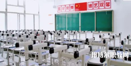 2023石家莊精英華唐藝術高中多少錢 石家莊精英華唐藝術高中各專業(yè)學費收費標準