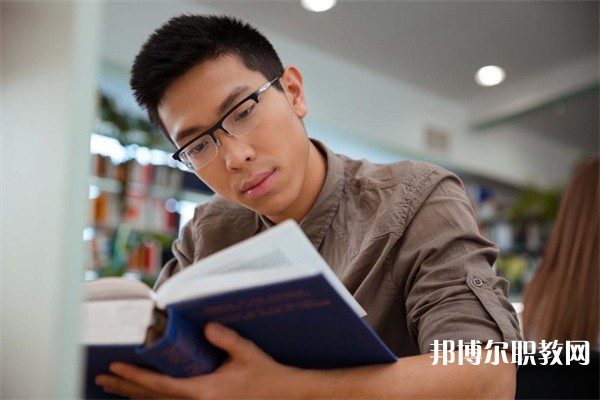 貴州哪里的職業(yè)學校能讀煤礦開采技術專業(yè)